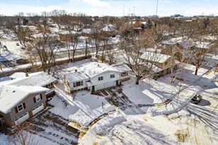 5019-5021 Manitowoc Pkwy, Madison, WI 53705 - Photo 9