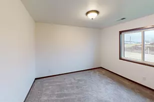 703 / 705 Stelting St, Sparta, WI 54656 - Photo 39