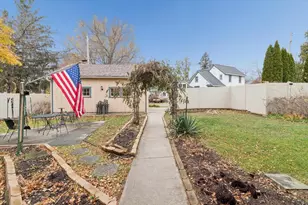 419 Milton Ave, Janesville, WI 53545 - Photo 35