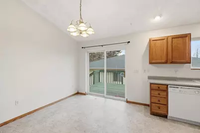 305 Mack Drive #9, Reedsburg, WI 53959 - Photo 7