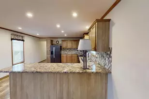 535 Collin Dr, Tomah, WI 54660 - Photo 7