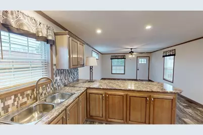 535 Collin Drive, Tomah, WI 54660 - Photo 5