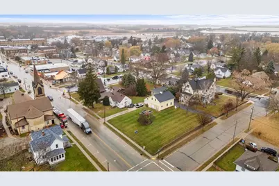 611 E Walnut Street, Horicon, WI 53032 - Photo 73