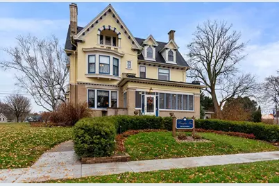 611 E Walnut Street, Horicon, WI 53032 - Photo 65