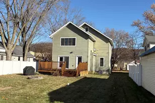 863 N Michigan St, Prairie Du Chien, WI 53821 - Photo 3