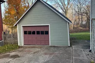 616 Ridge St, Stoughton, WI 53589 - Photo 5