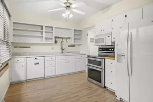 315 Nautilus Dr, Madison, WI 53705 - Photo 23