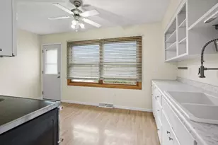 315 Nautilus Dr, Madison, WI 53705 - Photo 25