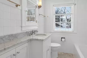 1226 Sweetbriar Rd, Madison, WI 53705 - Photo 27