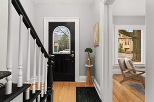 820 Jenifer St, Madison, WI 53703 - Photo 9