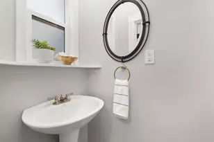 820 Jenifer St, Madison, WI 53703 - Photo 21