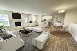 802 Sarah St, Belleville, WI 53508 - Photo 7