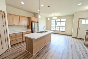 4817 Suelo Rd, Fitchburg, WI 53711 - Photo 7