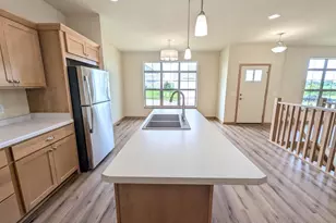 4817 Suelo Rd, Fitchburg, WI 53711 - Photo 9