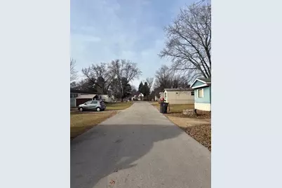 330 N Fulton Street #8, Princeton, WI 54968 - Photo 5