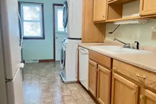 3401 Dawes St, Madison, WI 53714 - Photo 11