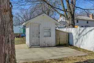 617 East St, Baraboo, WI 53913 - Photo 37