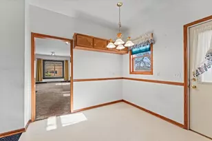 617 East St, Baraboo, WI 53913 - Photo 17