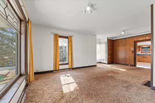 617 East St, Baraboo, WI 53913 - Photo 3