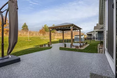 3715 Tanglewood Place, Janesville, WI 53546 - Photo 11