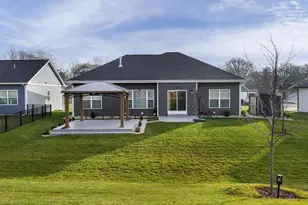 3715 Tanglewood Pl, Janesville, WI 53546 - Photo 5