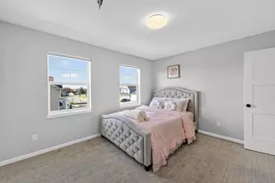 463 Crusader Pt, Waunakee, WI 53597 - Photo 29