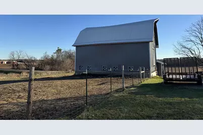 8150 W Plymouth Church Road, Orfordville, WI 53576 - Photo 25