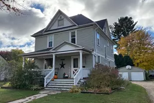 515 Liberty St, Ripon, WI 54971 - Photo 1