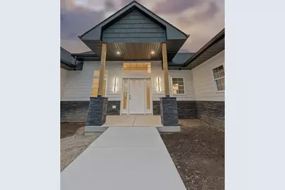 5611 N Vista Lane, Janesville, WI 53548 - Photo 9