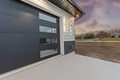 5611 N Vista Lane #5611, Janesville, WI 53548 - Photo 11