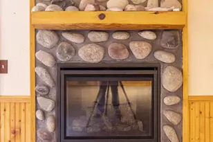 1819 W Aberdeen Dr, Janesville, WI 53545 - Photo 33