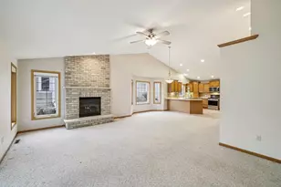 315 Pebble Brook Ln, Lodi, WI 53555 - Photo 9