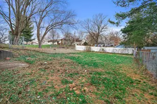 1114 N Osborne Ave, Janesville, WI 53548 - Photo 7