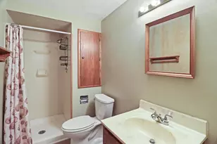 1114 N Osborne Ave, Janesville, WI 53548 - Photo 41