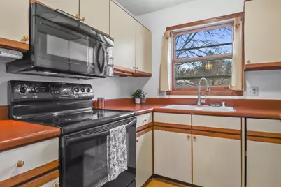 1114 N Osborne Avenue, Janesville, WI 53548 - Photo 21