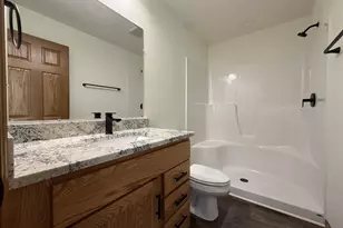 2405 Harvard Dr, Janesville, WI 53548 - Photo 7