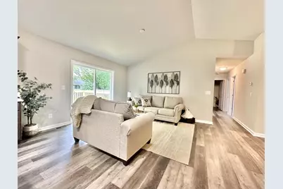 1714 S Willard Avenue, Janesville, WI 53546 - Photo 9