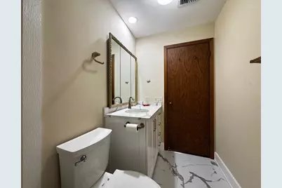 2803 Century Harbor Road #4, Middleton, WI 53562 - Photo 19