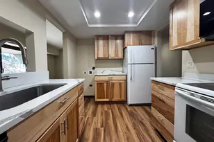 2803 Century Harbor Rd, Middleton, WI 53562 - Photo 9