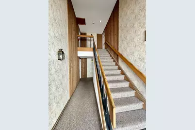 2803 Century Harbor Road #4, Middleton, WI 53562 - Photo 5