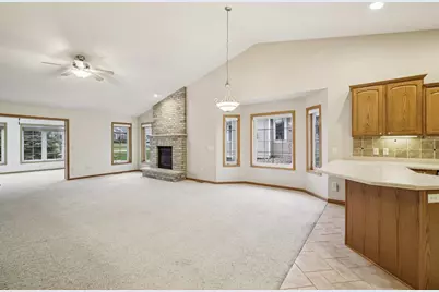 315 Pebble Brook Lane, Lodi, WI 53555 - Photo 11