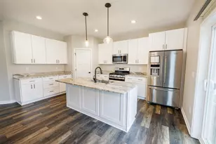 501 Teri Lee Ln, Orfordville, WI 53576 - Photo 7