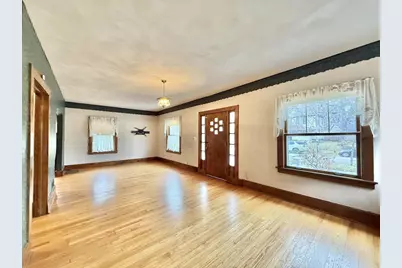 647 Milwaukee Road, Beloit, WI 53511 - Photo 3