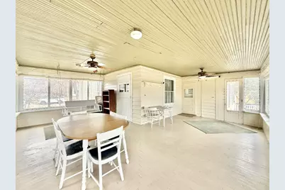 647 Milwaukee Road, Beloit, WI 53511 - Photo 19