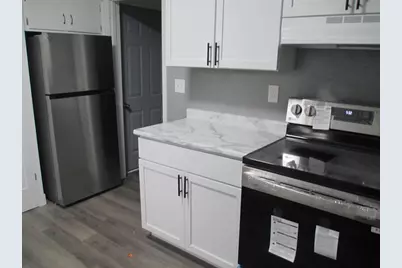 516 Elizabeth St Street, Baraboo, WI 53913 - Photo 3