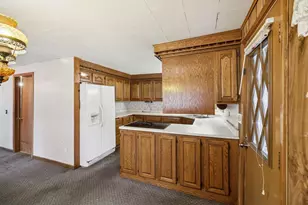 W7028 State Road 16, Pardeeville, WI 53954 - Photo 15