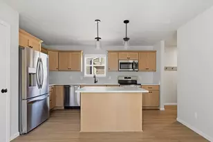 1701 Waverly Wy, Verona, WI 53593 - Photo 5