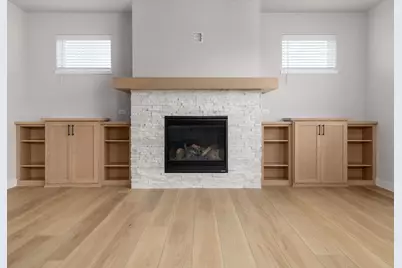 525 Clear Pond Way, Verona, WI 53593 - Photo 5