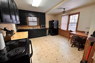 809 E State St, Mauston, WI 53948 - Photo 11