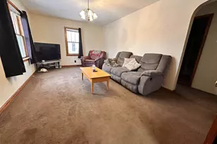 809 E State St, Mauston, WI 53948 - Photo 9